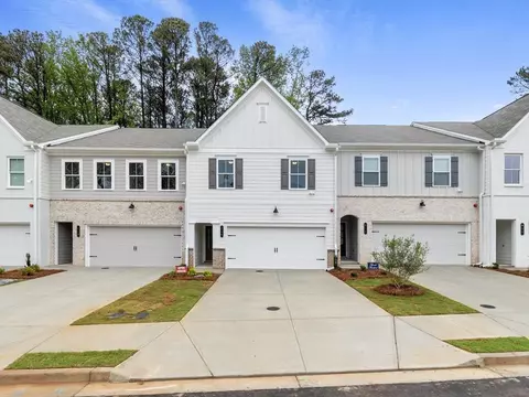 320 Colsen Dr, Acworth, GA 30102