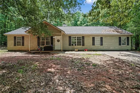 345 Summer Dr, Gay, GA 30218
