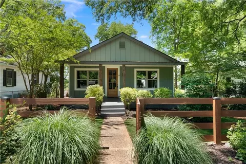 13 Akron St, Cartersville, GA 30120