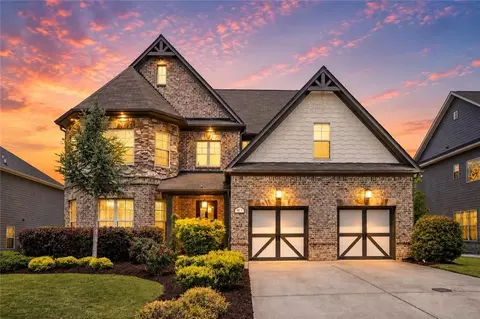 4615 Davis Farms Dr, Cumming, GA 30040