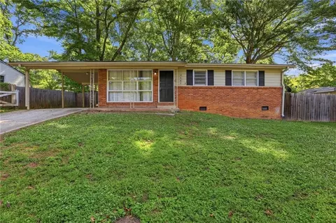 2485 Brackett Dr SW, Marietta, GA 30060