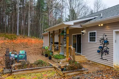 607 Satsuma Ct, Ellijay, GA 30536