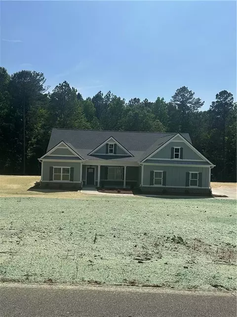5025 Guthrie Cemetery Rd, Loganville, GA 30052