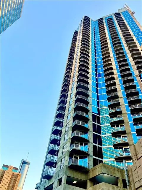 400 W Peachtree St NW #1804, Atlanta, GA 30308