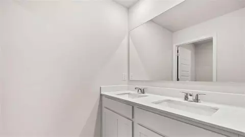 Bath - 486 Abbott Rd, Statham, GA 30666 photo 2 of 5