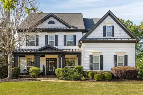 6025 Golf View Xing, Locust Grove, GA 30248