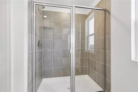 Bath - 3695 Sagecrest Dr, Buford, GA 30519 photo 1 of 2