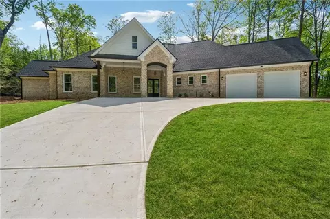 6029 Wellington Ave, Gainesville, GA 30506