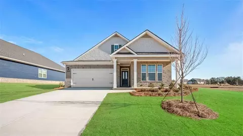 223 Parnassus Rd, Locust Grove, GA 30248
