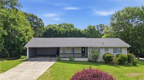 950 Old Canton Rd, Marietta, GA 30068