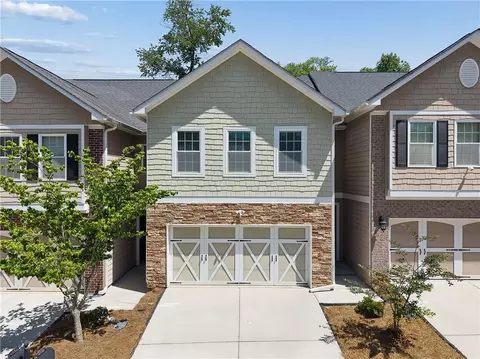 2854 Jordan Oaks Ln, Decatur, GA 30033