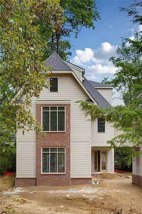 652 Timm Valley Rd, Atlanta, GA 30305