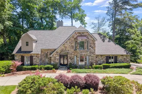 459 Atlanta Country Club Dr SE, Marietta, GA 30067
