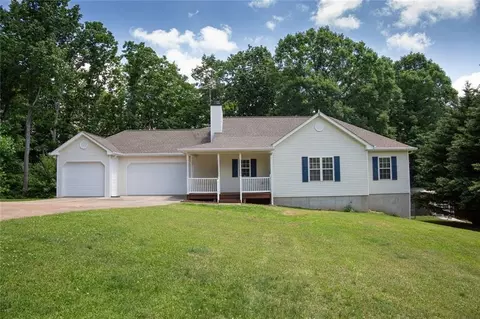 678 Shadow Mountain Ln, Cleveland, GA 30528