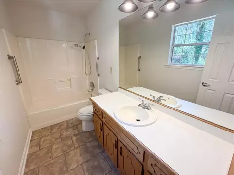 Bath - 90 Rolling Ridge Dr, Covington, GA 30016 photo 1 of 3