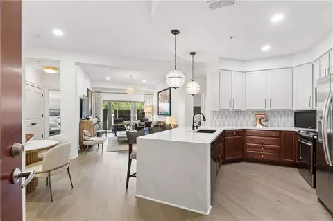 200 River Vista Dr #727, Atlanta, GA 30339