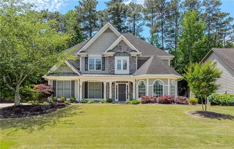 1021 Trailway Cir, Snellville, GA 30078