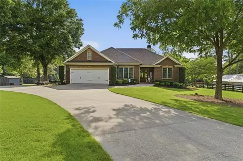 13925 Freemanville Rd, Milton, GA 30004