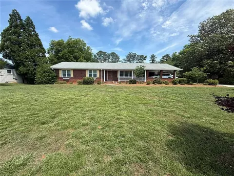 580 Hurt Rd SW, Smyrna, GA 30082