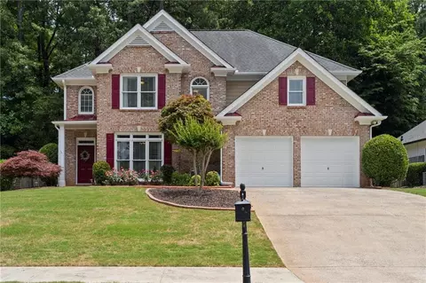 8065 Sandorn Dr, Roswell, GA 30075