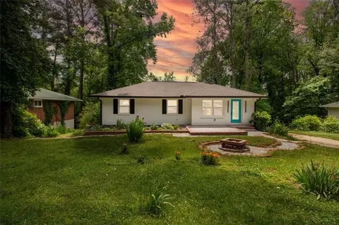 3699 Larkspur Ter, Decatur, GA 30032