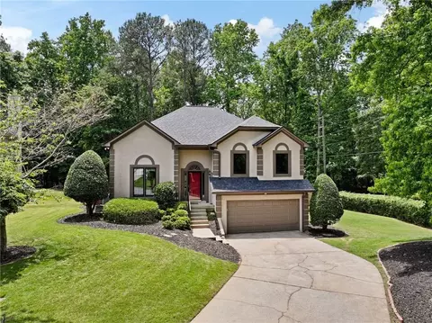 390 Shady River Trce, Roswell, GA 30076