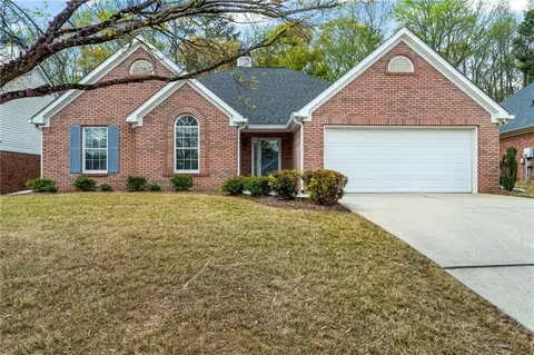 182 Meridian Dr, Stockbridge, GA 30281