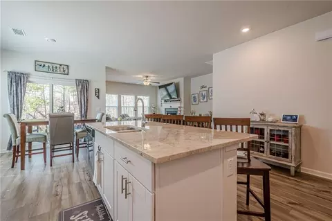 Kitchen - 422 Murphy Ave, Canton, GA 30114 photo 3 of 6