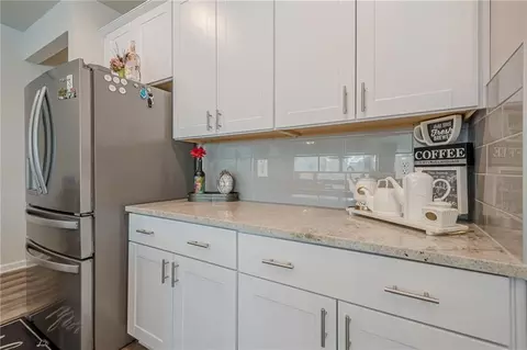 Kitchen - 422 Murphy Ave, Canton, GA 30114 photo 4 of 6