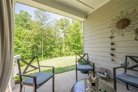 Exterior - 422 Murphy Ave, Canton, GA 30114 photo 7 of 14