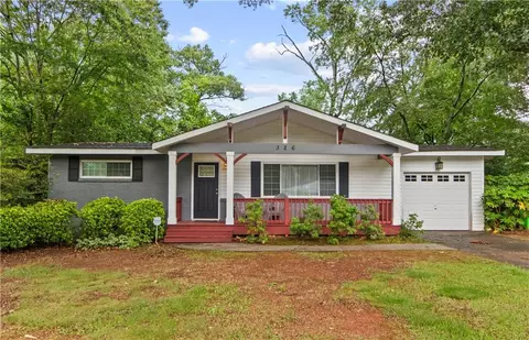 326 Norton Cir SE, Smyrna, GA 30082