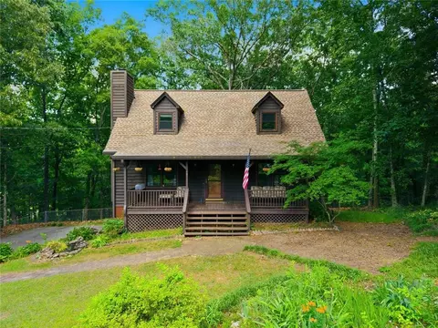 49 Timber Trl SW, Cartersville, GA 30120