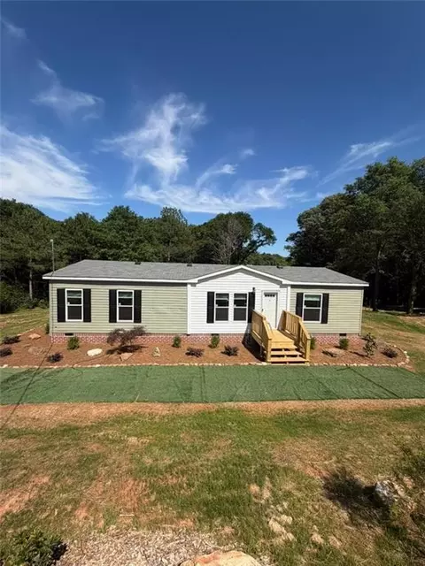 2606 Whipporwill Dr, Royston, GA 30662