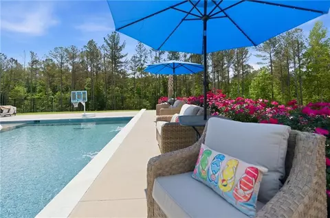 4577 Yellow Creek Rd, Ball Ground, GA 30107
