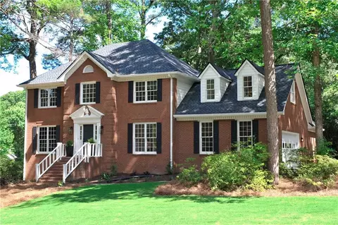 5250 Beech Forest Dr SW, Lilburn, GA 30047