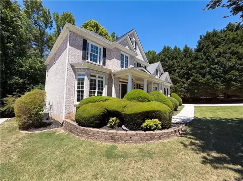 Exterior - 861 Windsor Creek Dr, Grayson, GA 30017 photo 3 of 4