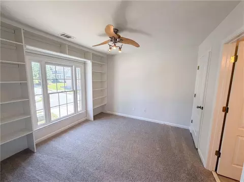 Bedroom - 861 Windsor Creek Dr, Grayson, GA 30017 photo 6 of 6