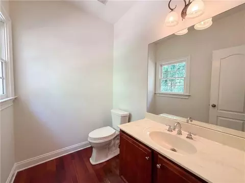 Bath - 861 Windsor Creek Dr, Grayson, GA 30017 photo 4 of 4