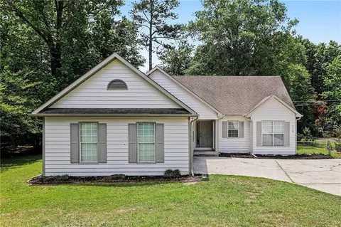 Exterior - 115 June Ct, Hampton, GA 30228 photo 3 of 7
