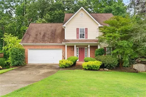 2121 Little River Dr, Suwanee, GA 30024
