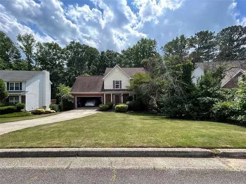 2121 Little River Dr, Suwanee, GA 30024