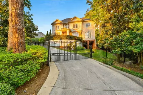982 Canter Rd NE, Atlanta, GA 30324