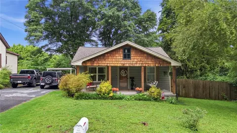 190 Highland Ave, Dallas, GA 30132
