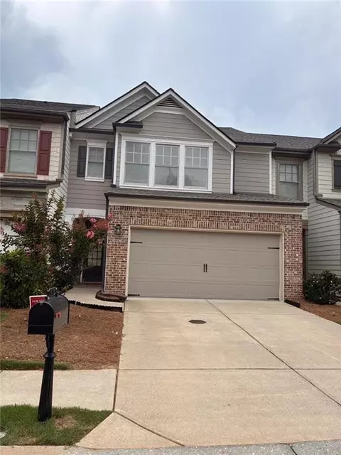 615 Township Cir, Alpharetta, GA 30004