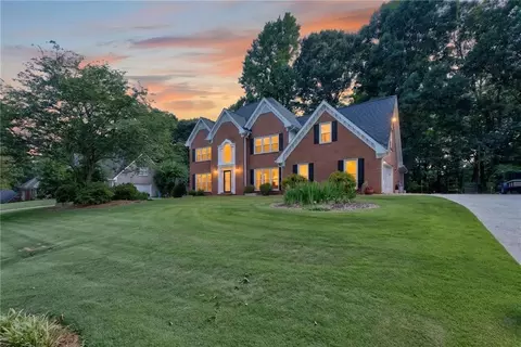 1235 Buice Dr SW, Lilburn, GA 30047
