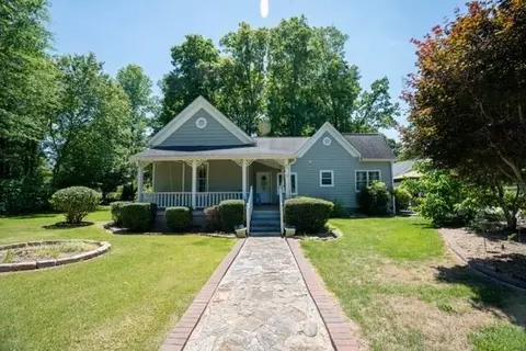 5945 Hopewell Rd, Cumming, GA 30028