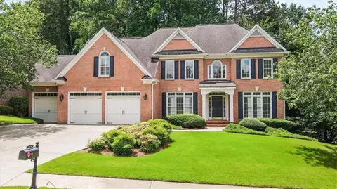 2036 Kinsmon Dr, Marietta, GA 30062