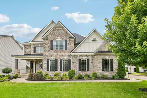 129 Edinburgh Dr, Canton, GA 30115