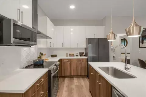 112 Rogers St NE #305, Atlanta, GA 30317