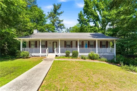 2727 Berry Ct, Marietta, GA 30066